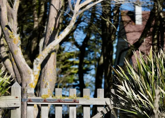 Pins Βίλα Barneville-Carteret