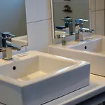 Pins 빌라 바르네빌카테레