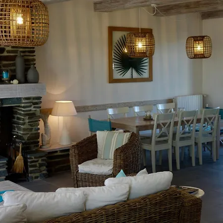 Villa Magnifique villa front de mer accès direct plage 8 pers