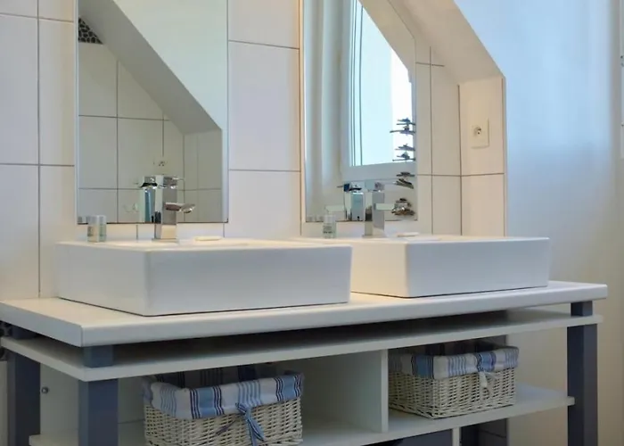 Pins * Barneville-Carteret